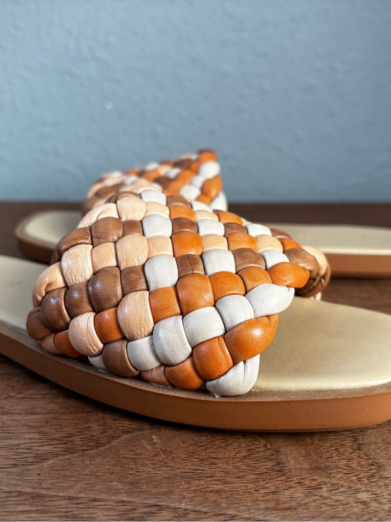 Madewell Shoes - Madewell Tan & Orange Slide Sandals 7